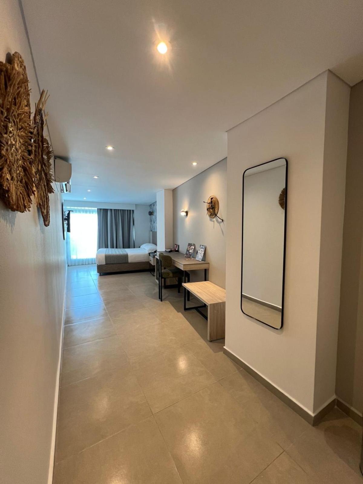 Zi One Luxury Hotel Pereira Bagian luar foto