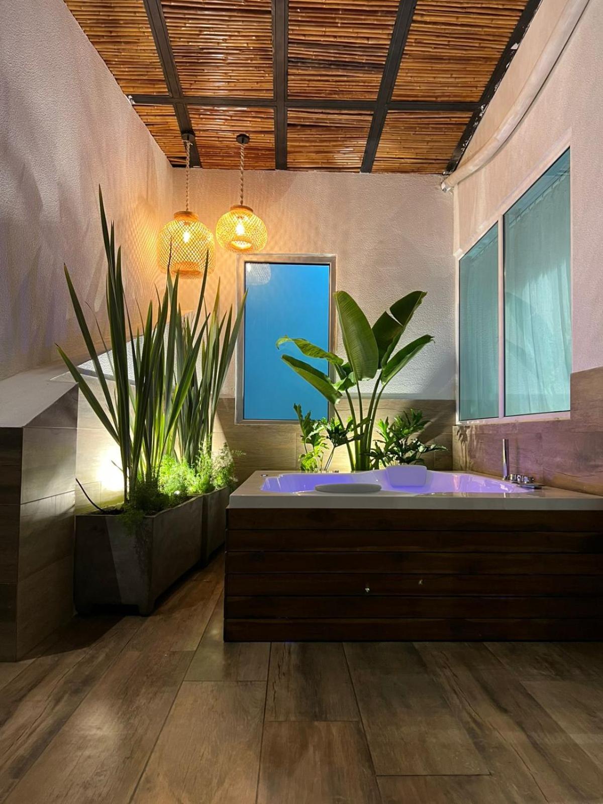 Zi One Luxury Hotel Pereira Bagian luar foto