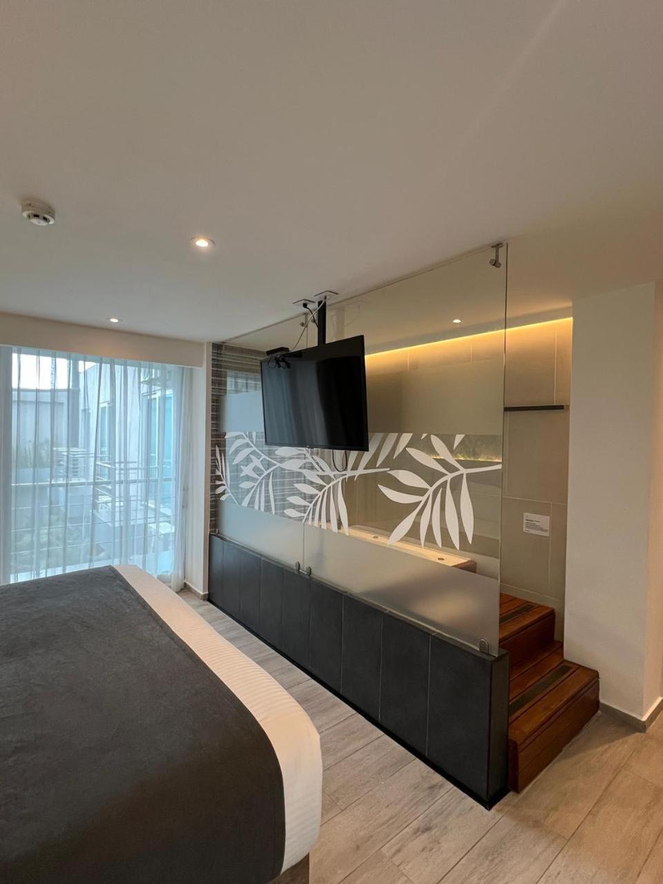 Zi One Luxury Hotel Pereira Bagian luar foto