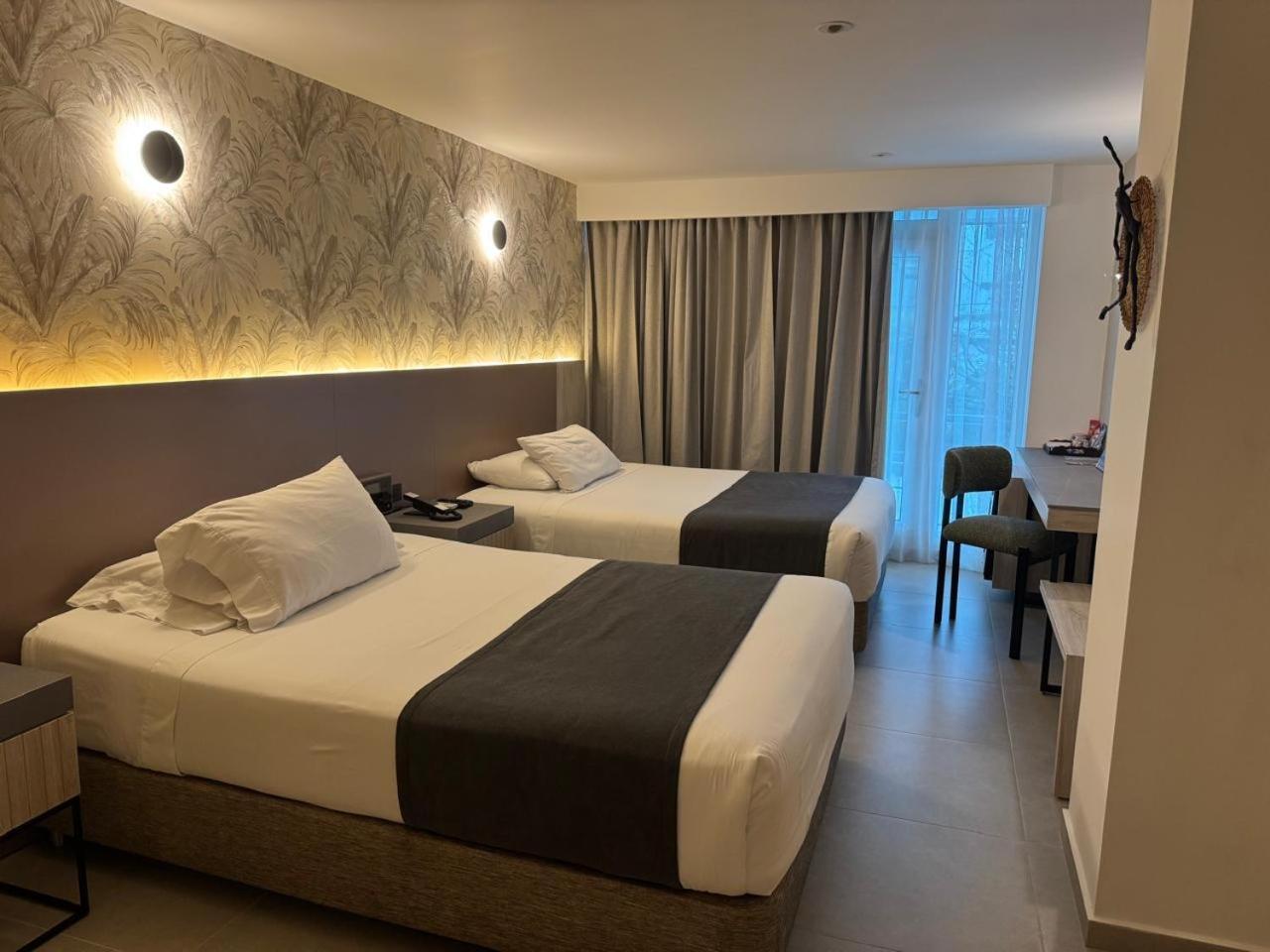 Zi One Luxury Hotel Pereira Bagian luar foto
